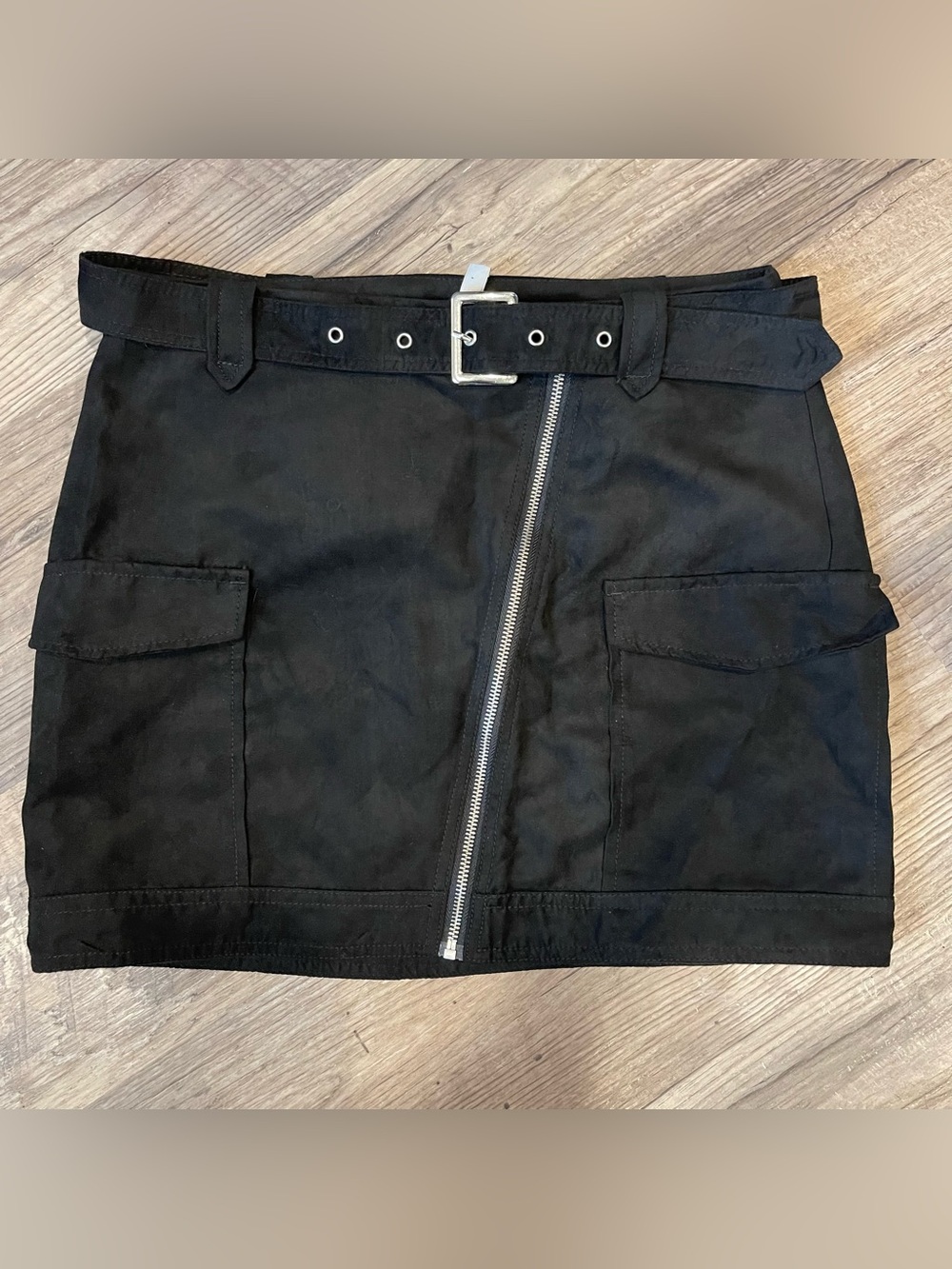 H&M Divided Black Cargo Mini Skirt with Belt and Asymmetric Zip